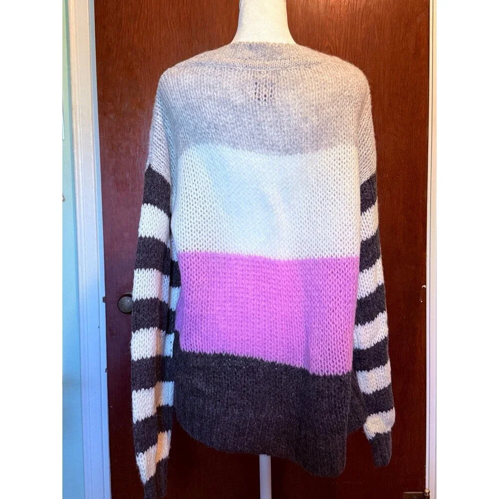 GAP luxe stripe NWT boatneck sweater size large